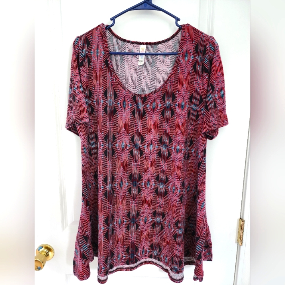 LuLaRoe Pink and Black Geometric Perfect Tee